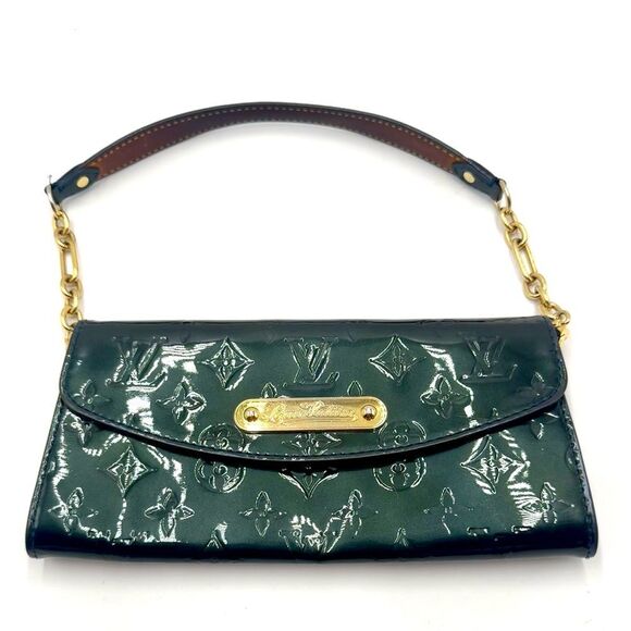 Auth Louis Vuitton Green Monogram Vernis Subset Boulevard Clutch Pouchette WOC - Picture 9 of 16